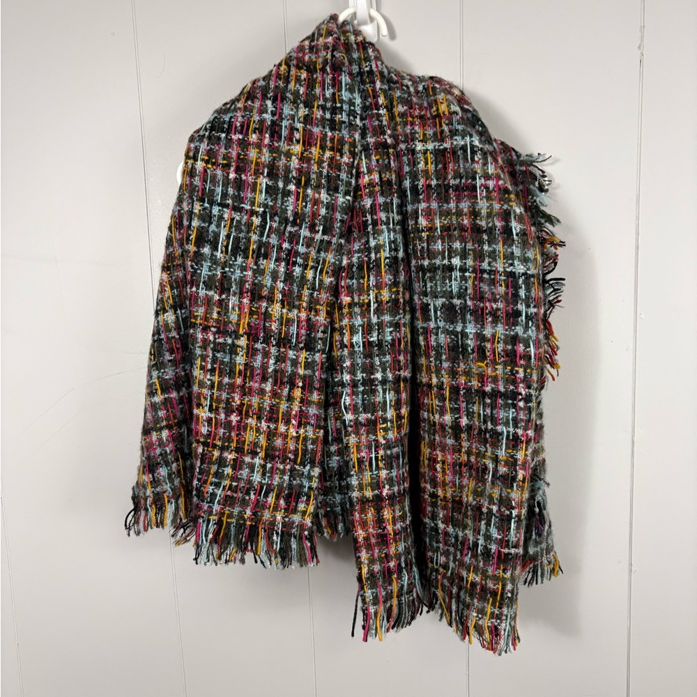 Apt 9 Multicolor Woven Soft Woven Fringe Edge Blanket Scarf 50x50 Winter Cozy - Picture 1 of 3